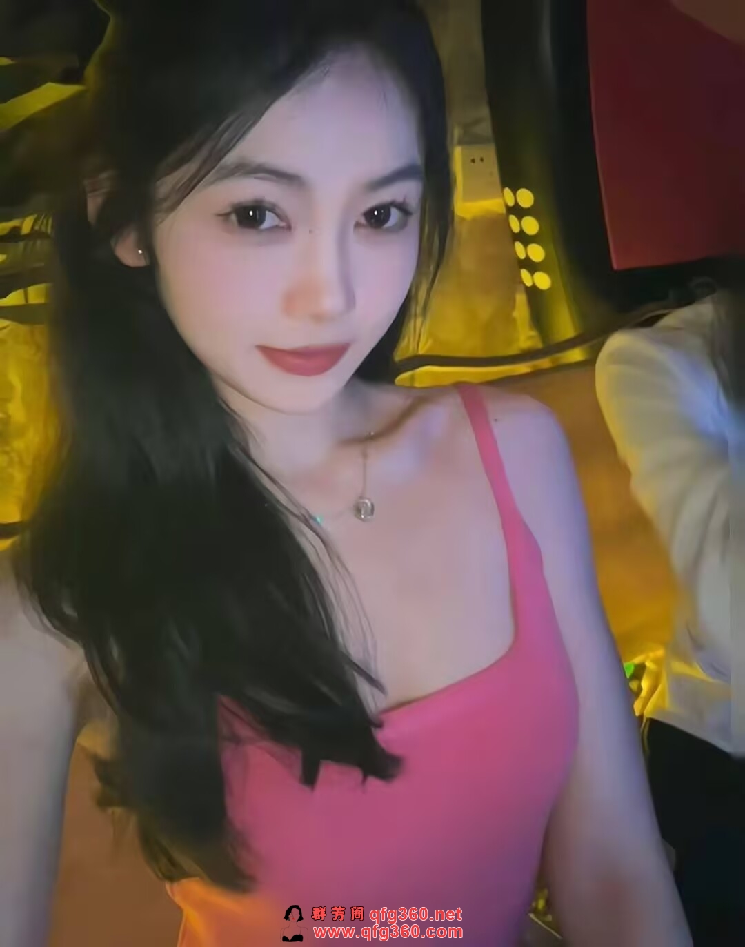 0FB85F2C1B1B7BAAE42073CB3FA0F811.jpg